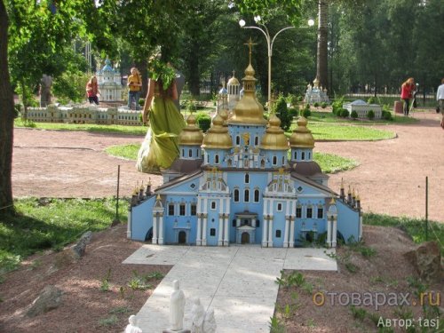 Михаловский-собор-в-миниатюре-Киев.jpg